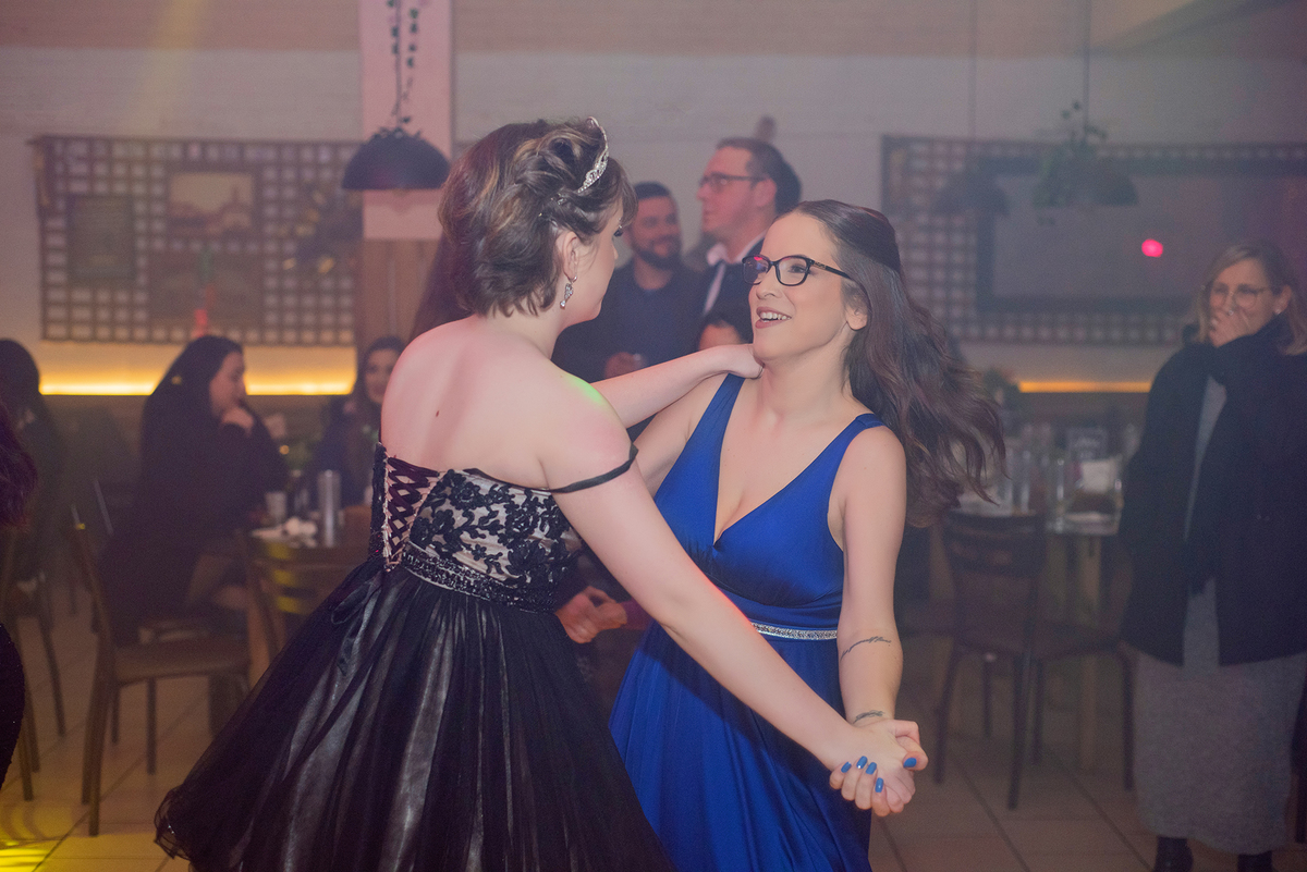 acompanhamento mensal de bebe caxias do sul figurino cenario tematico  personagem foto infantil serra gaucha fotografia familia mundo azul rosa ensaio fotografico crianca newborn baby menino menina smash the cake esmague o bolo banheira urso circo