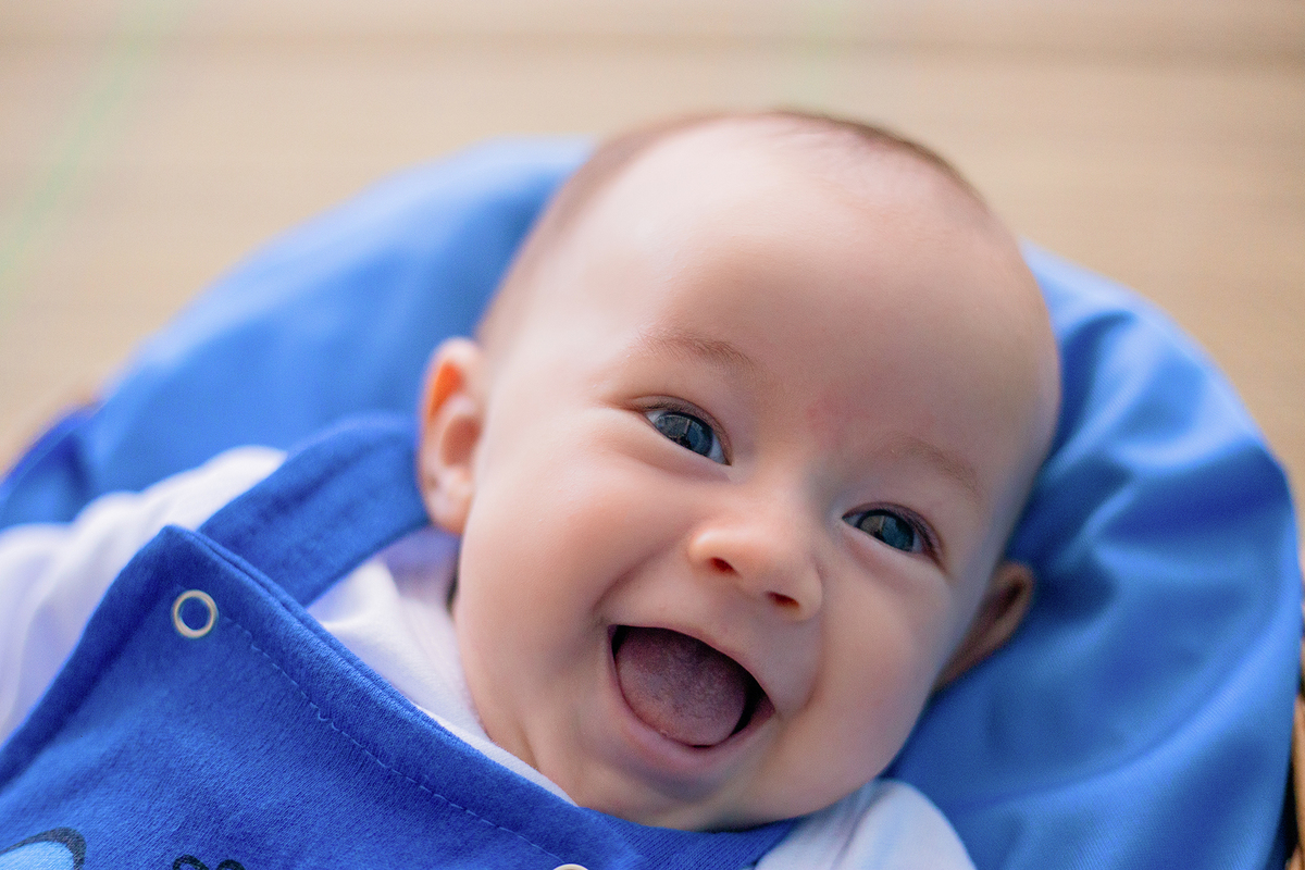 acompanhamento mensal de bebe caxias do sul figurino cenario tematico  personagem foto infantil serra gaucha fotografia familia mundo azul rosa ensaio fotografico crianca newborn baby menino menina smash the cake esmague o bolo banheira urso circo