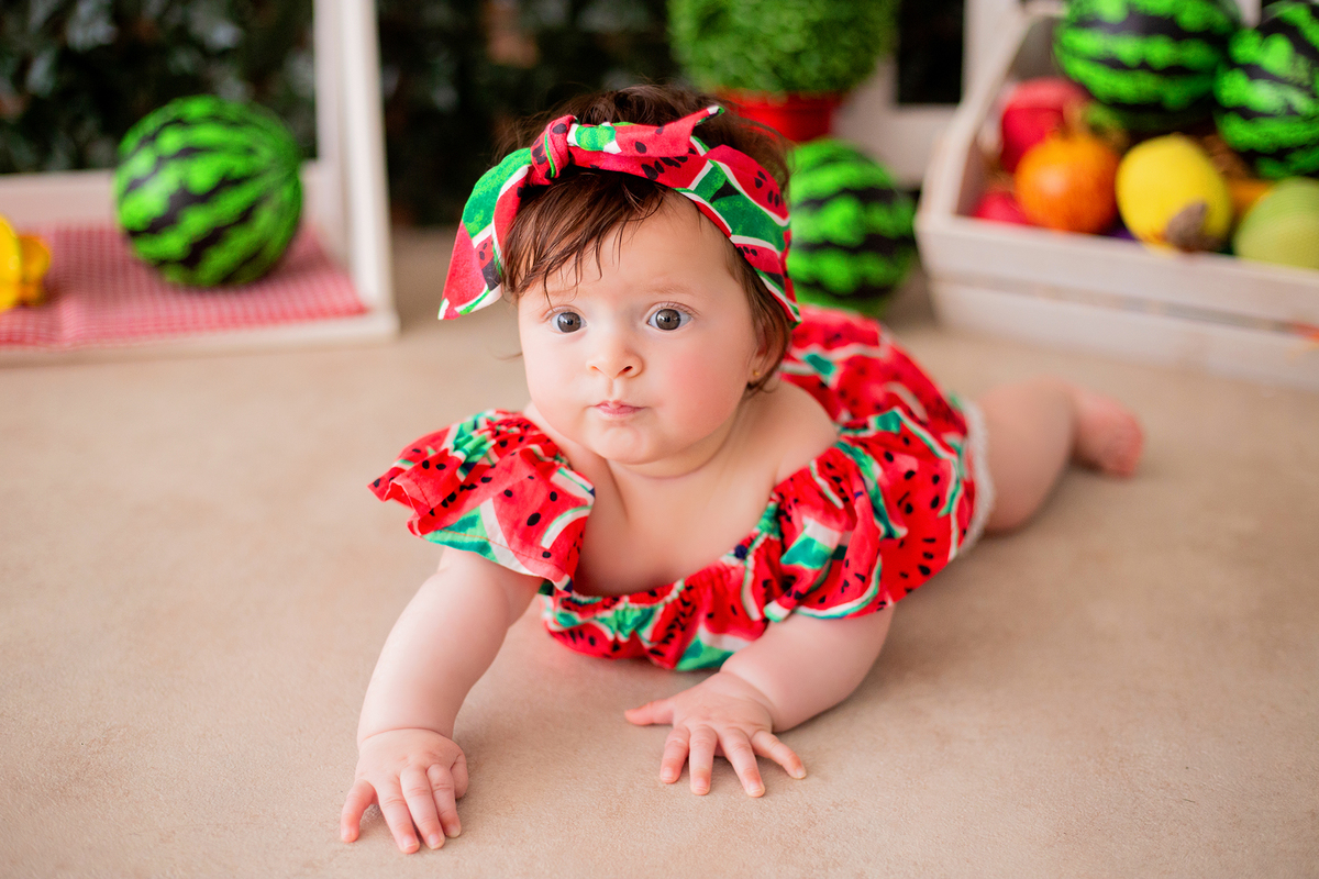 acompanhamento mensal de bebe caxias do sul figurino cenario tematico  personagem foto infantil serra gaucha fotografia familia mundo azul rosa ensaio fotografico crianca newborn baby menino menina smash the cake esmague o bolo banheira urso circo
