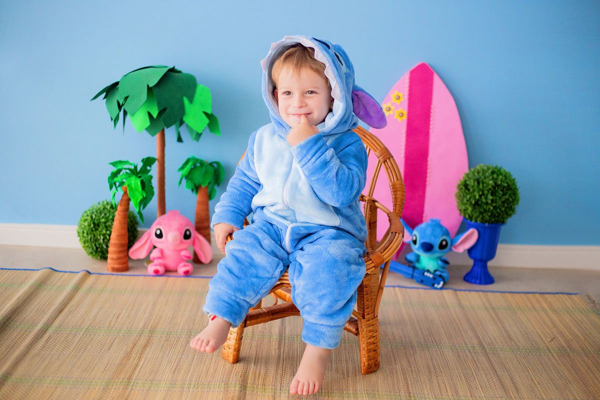 acompanhamento mensal de bebe caxias do sul figurino cenario tematico  personagem foto infantil serra gaucha fotografia familia mundo azul rosa ensaio fotografico crianca newborn baby menino menina smash the cake esmague o bolo banheira urso circo