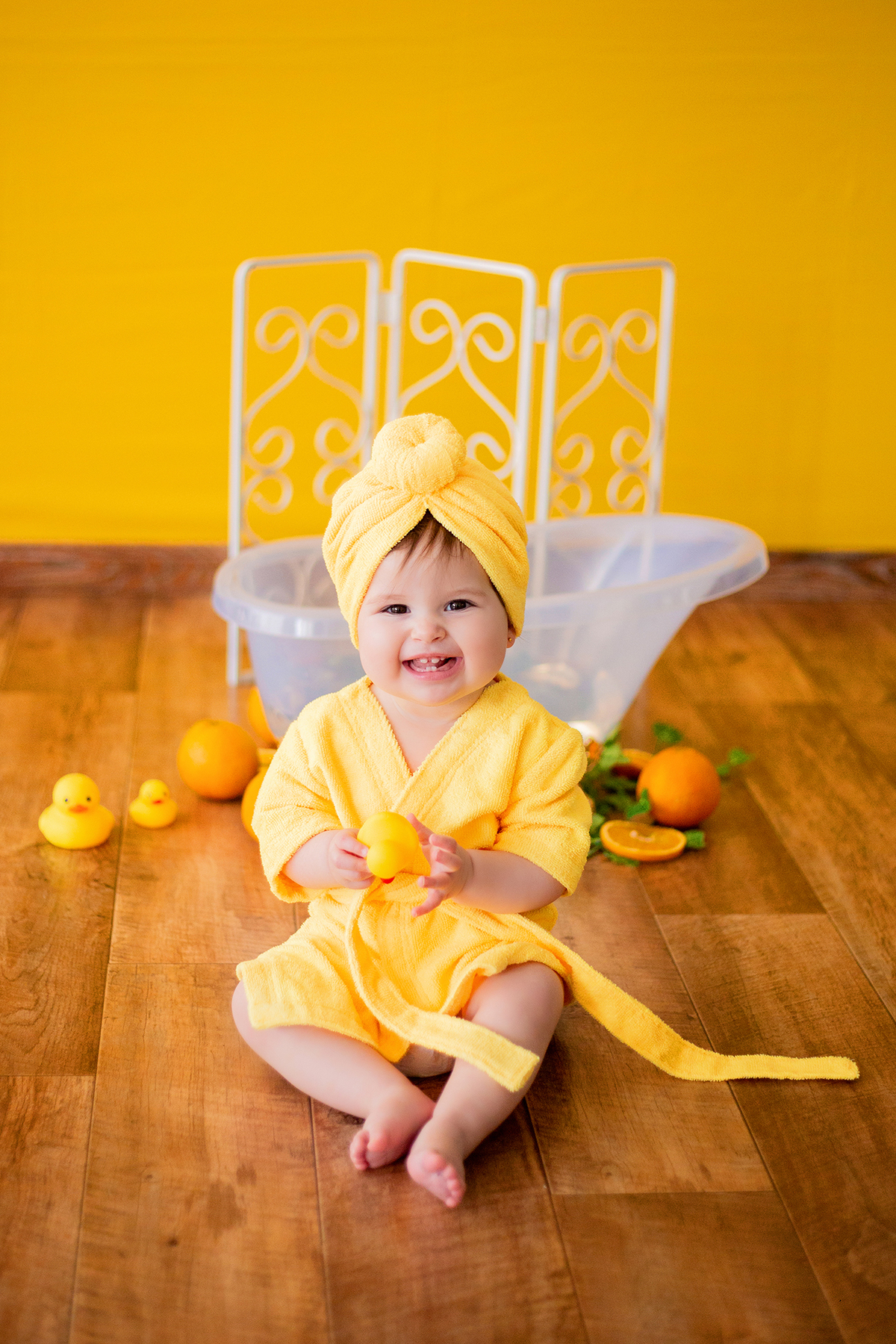 acompanhamento mensal de bebe caxias do sul figurino cenario tematico  personagem foto infantil serra gaucha fotografia familia mundo azul rosa ensaio fotografico crianca newborn baby menino menina smash the cake esmague o bolo banheira urso circo