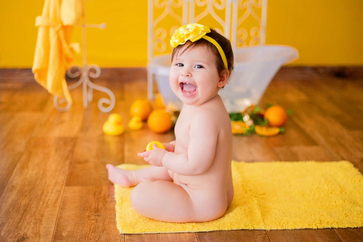 acompanhamento mensal de bebe caxias do sul figurino cenario tematico  personagem foto infantil serra gaucha fotografia familia mundo azul rosa ensaio fotografico crianca newborn baby menino menina smash the cake esmague o bolo banheira urso circo