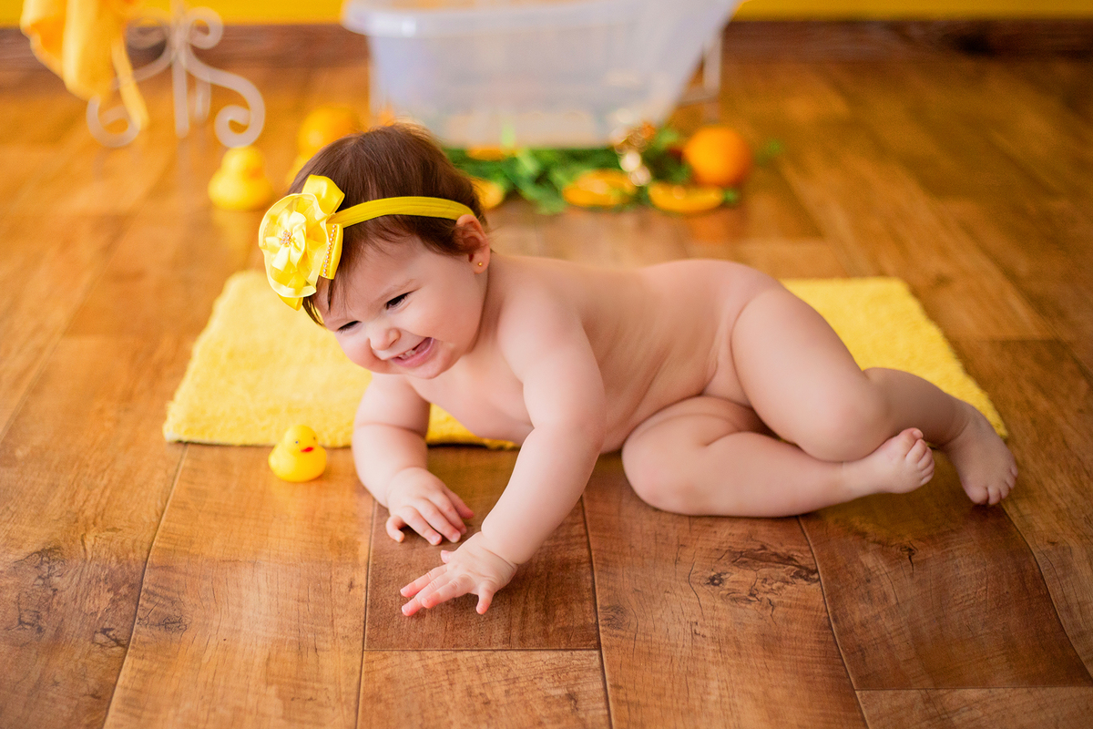 acompanhamento mensal de bebe caxias do sul figurino cenario tematico  personagem foto infantil serra gaucha fotografia familia mundo azul rosa ensaio fotografico crianca newborn baby menino menina smash the cake esmague o bolo banheira urso circo