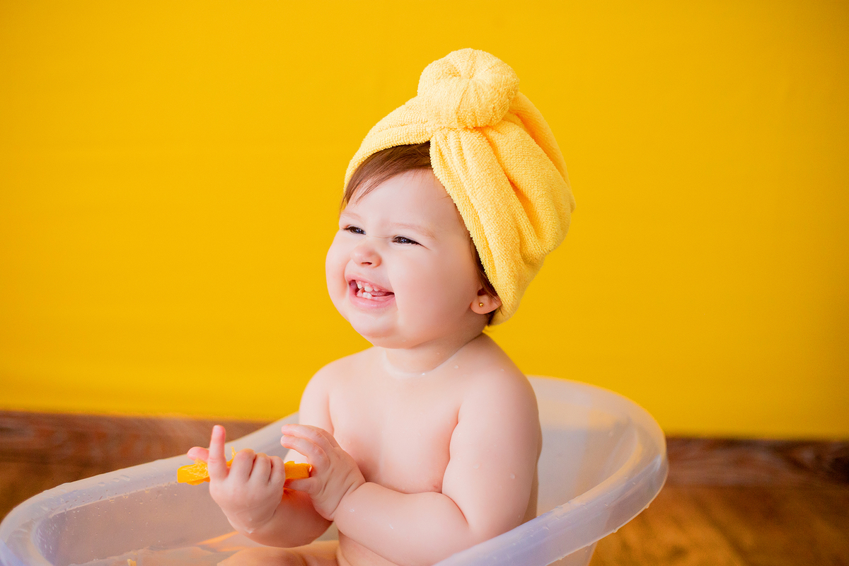 acompanhamento mensal de bebe caxias do sul figurino cenario tematico  personagem foto infantil serra gaucha fotografia familia mundo azul rosa ensaio fotografico crianca newborn baby menino menina smash the cake esmague o bolo banheira urso circo
