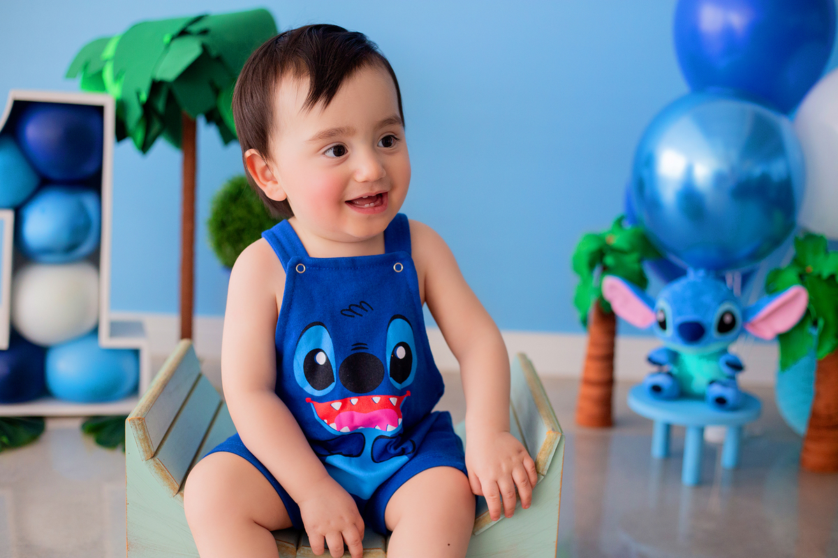 acompanhamento mensal de bebe caxias do sul figurino cenario tematico  personagem foto infantil serra gaucha fotografia familia mundo azul rosa ensaio fotografico crianca newborn baby menino menina smash the cake esmague o bolo banheira urso circo