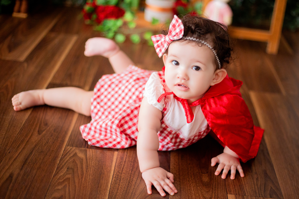 acompanhamento mensal de bebe caxias do sul figurino cenario tematico  personagem foto infantil serra gaucha fotografia familia mundo azul rosa ensaio fotografico crianca newborn baby menino menina smash the cake esmague o bolo banheira urso circo