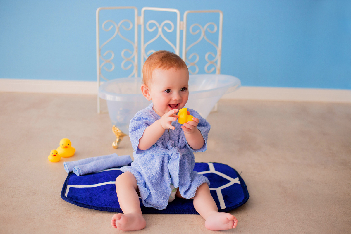 acompanhamento mensal de bebe caxias do sul figurino cenario tematico  personagem foto infantil serra gaucha fotografia familia mundo azul rosa ensaio fotografico crianca newborn baby menino menina smash the cake esmague o bolo banheira urso circo