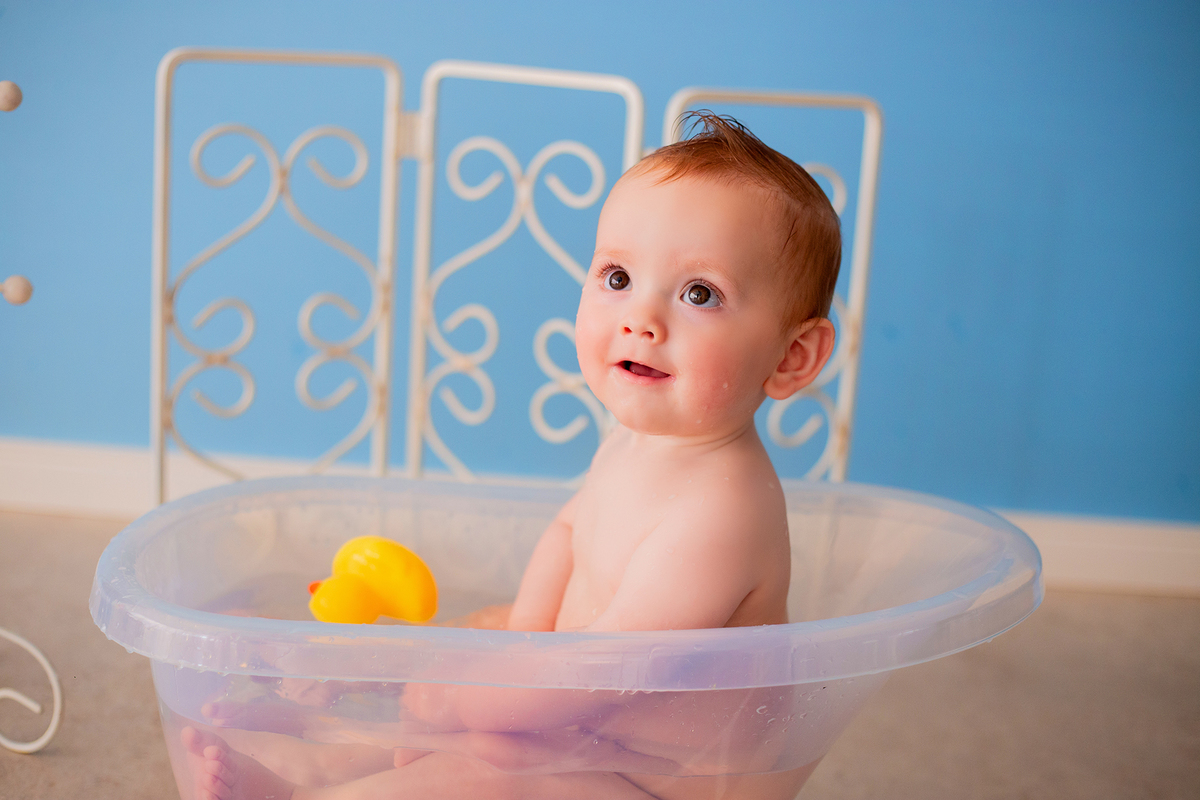 acompanhamento mensal de bebe caxias do sul figurino cenario tematico  personagem foto infantil serra gaucha fotografia familia mundo azul rosa ensaio fotografico crianca newborn baby menino menina smash the cake esmague o bolo banheira urso circo
