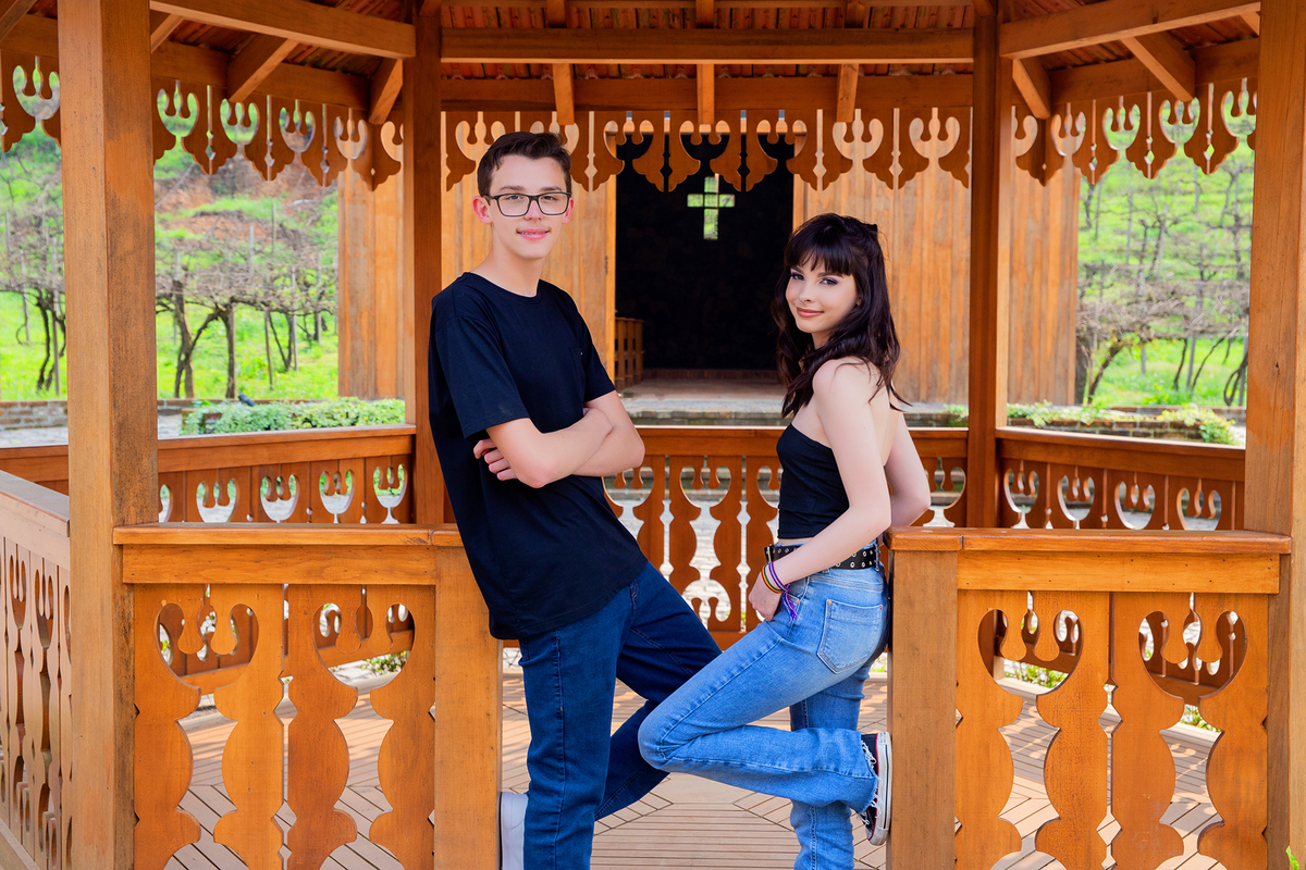 acompanhamento mensal de bebe caxias do sul figurino cenario tematico  personagem foto infantil serra gaucha fotografia familia mundo azul rosa ensaio fotografico crianca newborn baby menino menina smash the cake esmague o bolo banheira urso circo