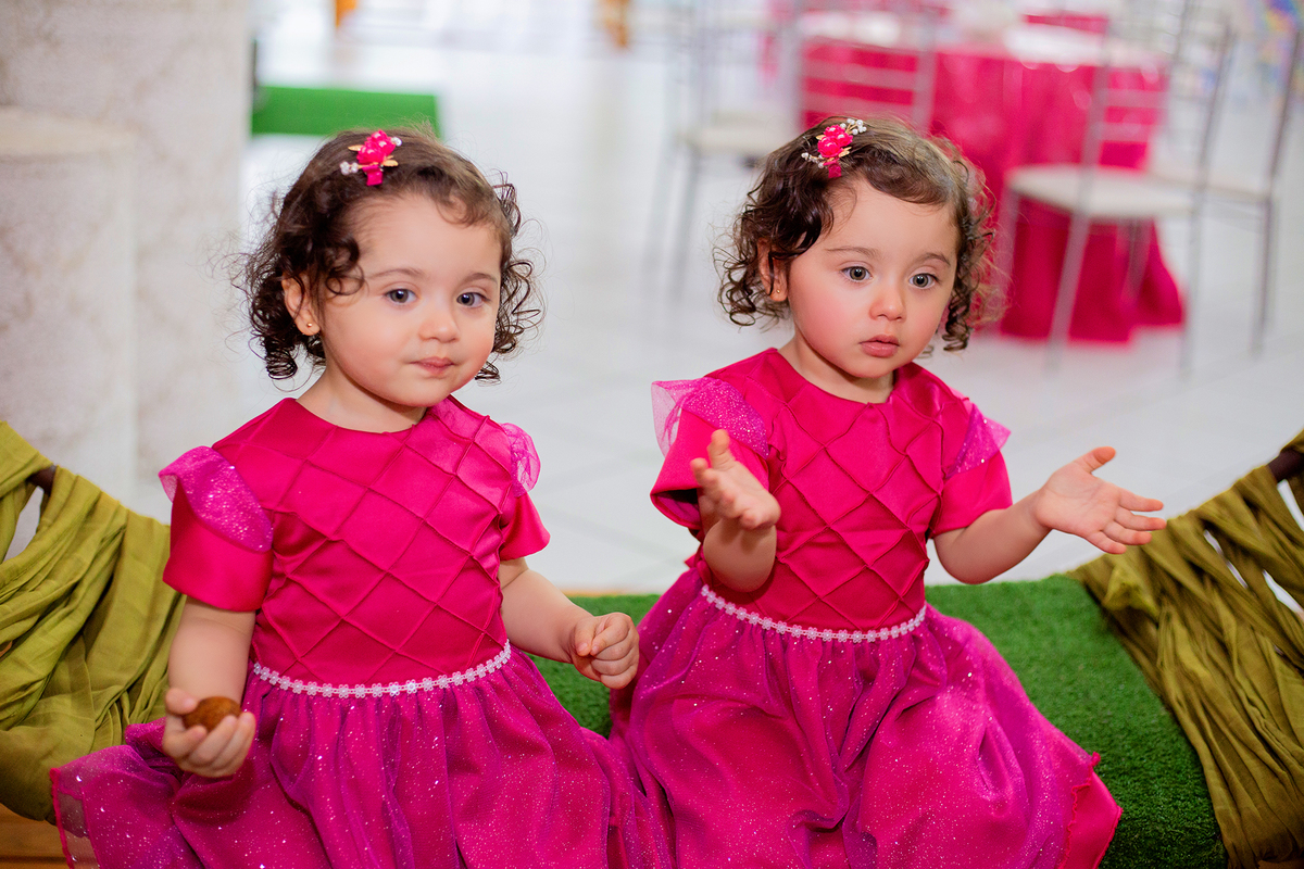 acompanhamento mensal de bebe caxias do sul figurino cenario tematico  personagem foto infantil serra gaucha fotografia familia mundo azul rosa ensaio fotografico crianca newborn baby menino menina smash the cake esmague o bolo banheira urso circo