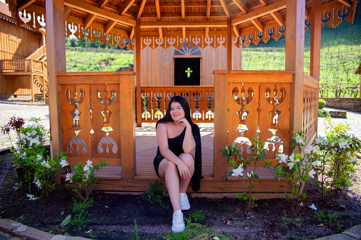 acompanhamento mensal de bebe caxias do sul figurino cenario tematico  personagem foto infantil serra gaucha fotografia familia mundo azul rosa ensaio fotografico crianca newborn baby menino menina smash the cake esmague o bolo banheira urso circo