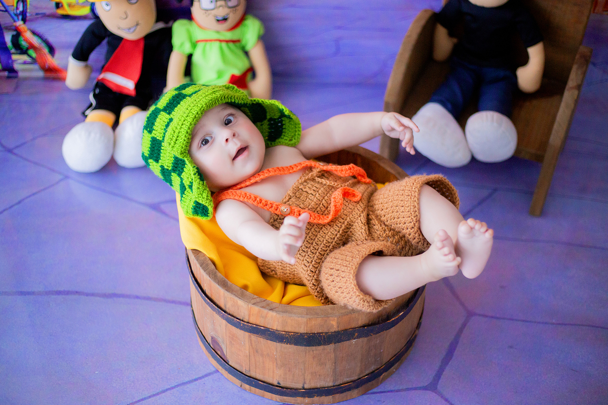 acompanhamento mensal de bebe caxias do sul figurino cenario tematico  personagem foto infantil serra gaucha fotografia familia mundo azul rosa ensaio fotografico crianca newborn baby menino menina smash the cake esmague o bolo banheira urso circo