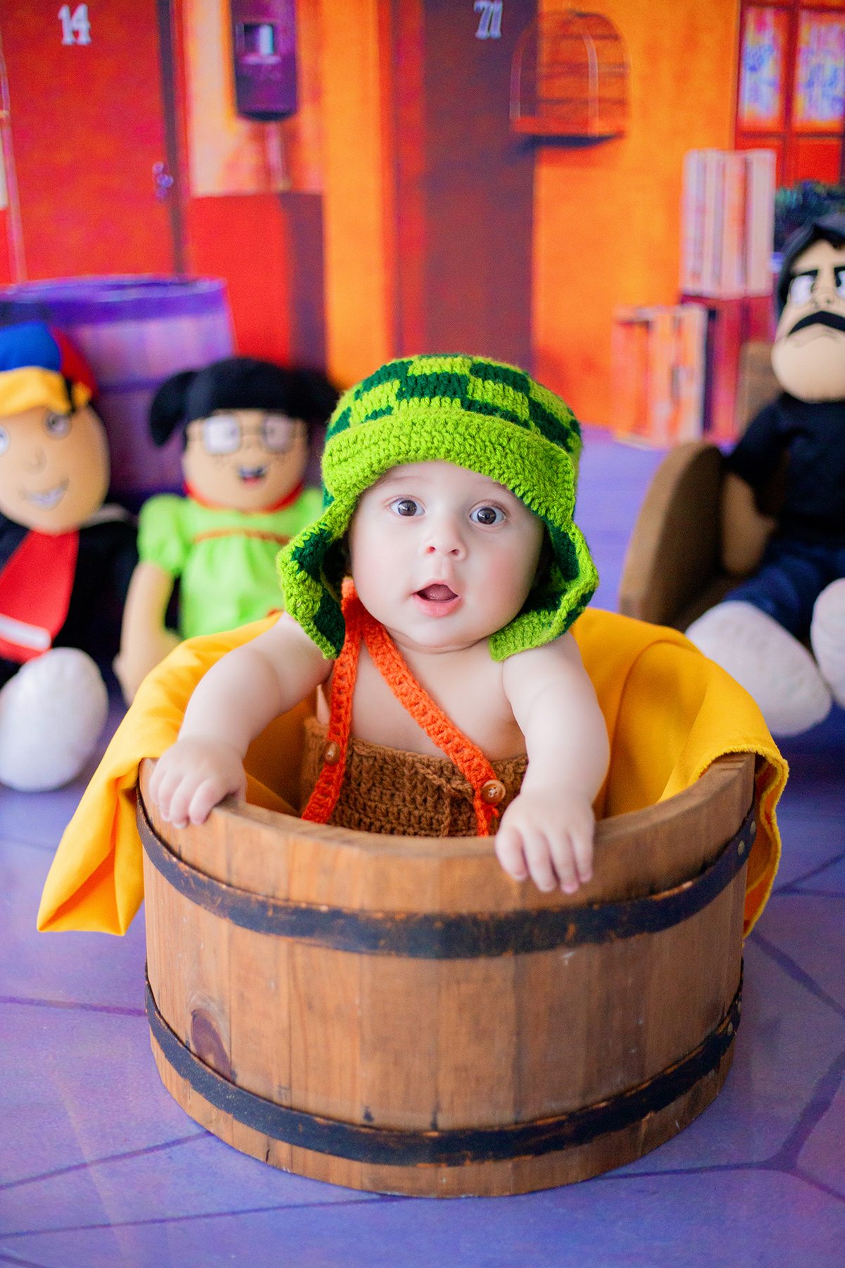 acompanhamento mensal de bebe caxias do sul figurino cenario tematico  personagem foto infantil serra gaucha fotografia familia mundo azul rosa ensaio fotografico crianca newborn baby menino menina smash the cake esmague o bolo banheira urso circo