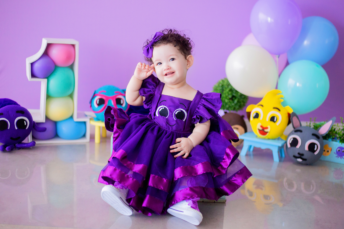 acompanhamento mensal de bebe caxias do sul figurino cenario tematico  personagem foto infantil serra gaucha fotografia familia mundo azul rosa ensaio fotografico crianca newborn baby menino menina smash the cake esmague o bolo banheira urso circo