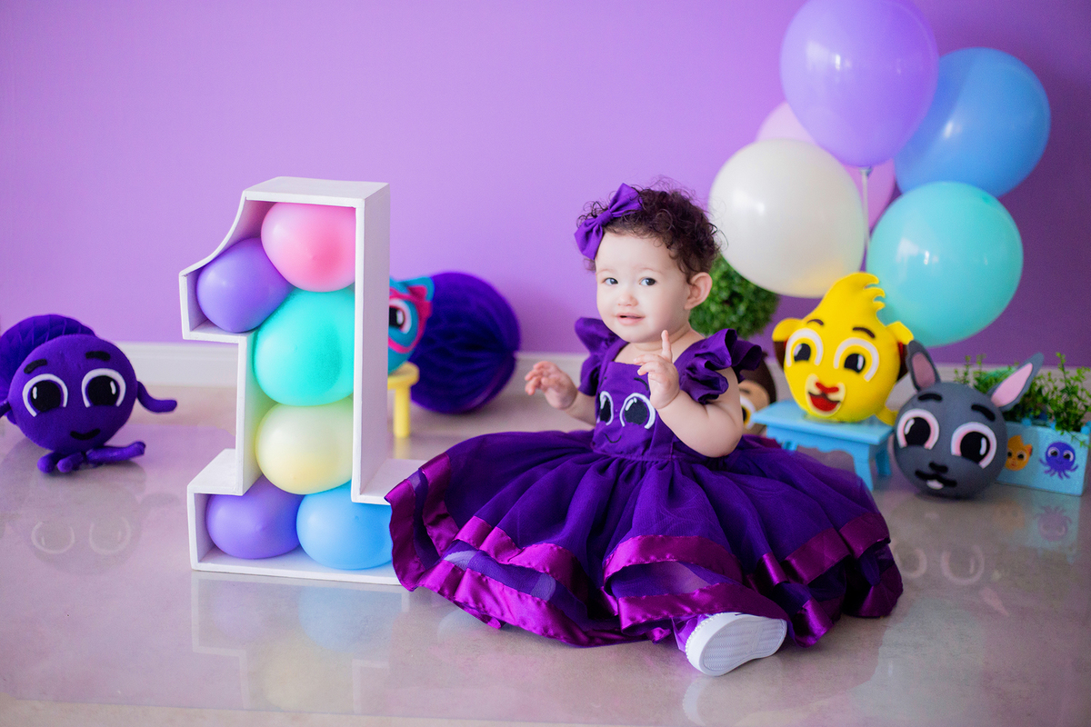 acompanhamento mensal de bebe caxias do sul figurino cenario tematico  personagem foto infantil serra gaucha fotografia familia mundo azul rosa ensaio fotografico crianca newborn baby menino menina smash the cake esmague o bolo banheira urso circo