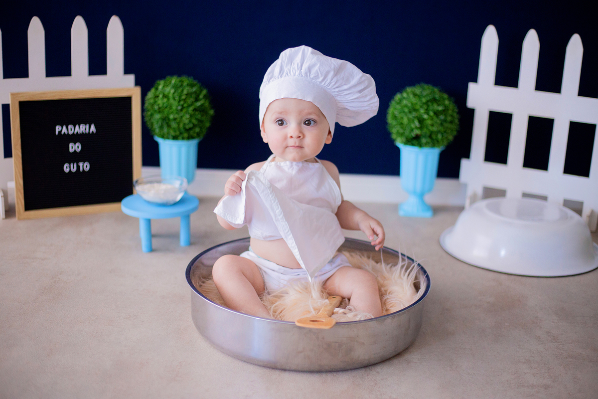 acompanhamento mensal de bebe caxias do sul figurino cenario tematico  personagem foto infantil serra gaucha fotografia familia mundo azul rosa ensaio fotografico crianca newborn baby menino menina smash the cake esmague o bolo banheira urso circo