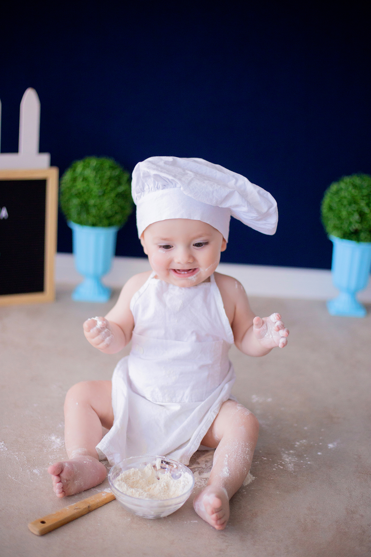 acompanhamento mensal de bebe caxias do sul figurino cenario tematico  personagem foto infantil serra gaucha fotografia familia mundo azul rosa ensaio fotografico crianca newborn baby menino menina smash the cake esmague o bolo banheira urso circo