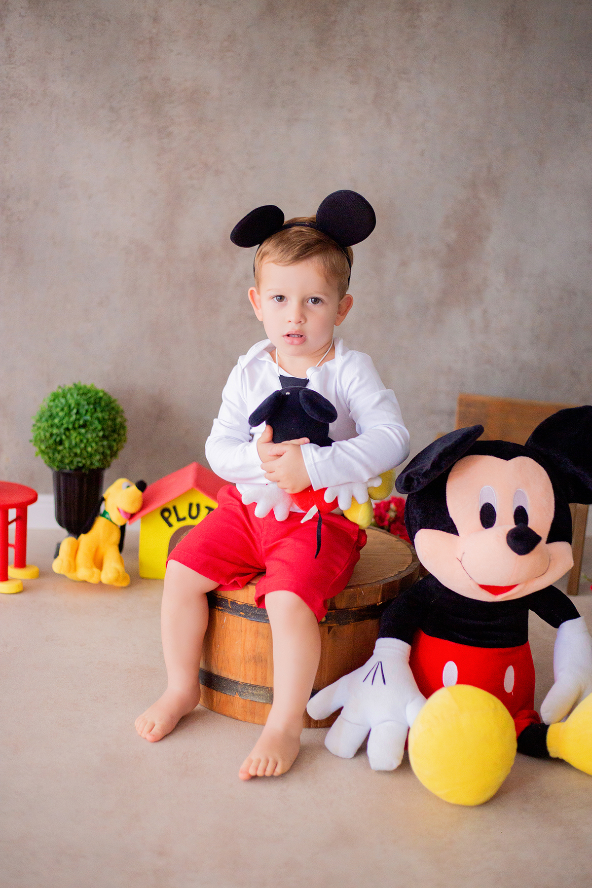 acompanhamento mensal de bebe caxias do sul figurino cenario tematico  personagem foto infantil serra gaucha fotografia familia mundo azul rosa ensaio fotografico crianca newborn baby menino menina smash the cake esmague o bolo banheira urso circo