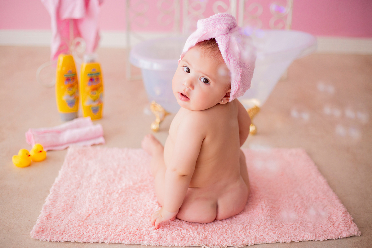 acompanhamento mensal de bebe caxias do sul figurino cenario tematico  personagem foto infantil serra gaucha fotografia familia mundo azul rosa ensaio fotografico crianca newborn baby menino menina smash the cake esmague o bolo banheira urso circo