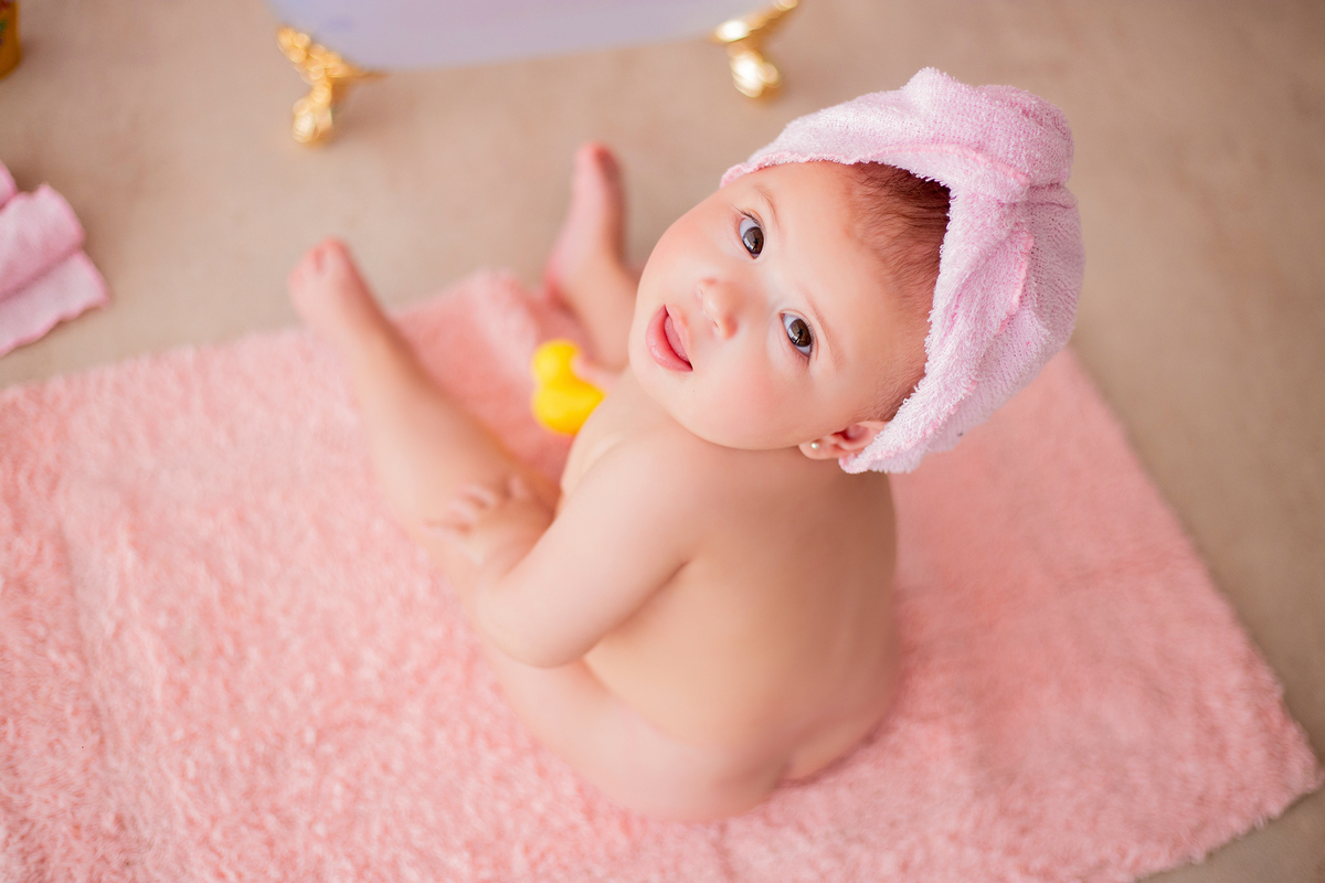 acompanhamento mensal de bebe caxias do sul figurino cenario tematico  personagem foto infantil serra gaucha fotografia familia mundo azul rosa ensaio fotografico crianca newborn baby menino menina smash the cake esmague o bolo banheira urso circo