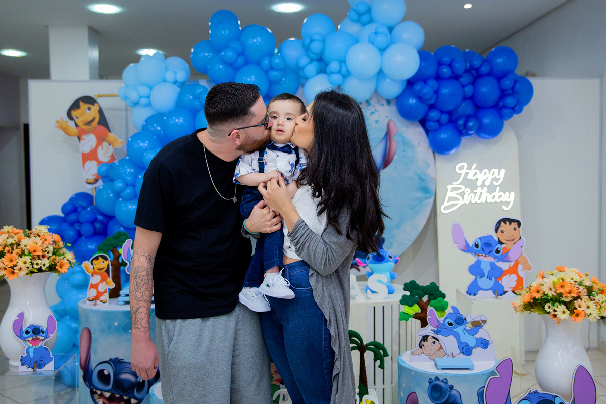 acompanhamento mensal de bebe caxias do sul figurino cenario tematico  personagem foto infantil serra gaucha fotografia familia mundo azul rosa ensaio fotografico crianca newborn baby menino menina smash the cake esmague o bolo banheira urso circo