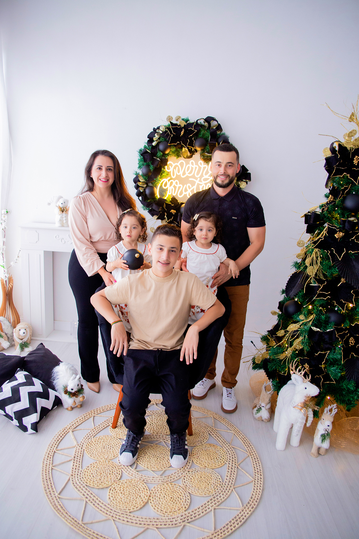 acompanhamento mensal de bebe caxias do sul figurino cenario tematico  personagem foto infantil serra gaucha fotografia familia mundo azul rosa ensaio fotografico crianca newborn baby menino menina smash the cake esmague o bolo banheira urso circo