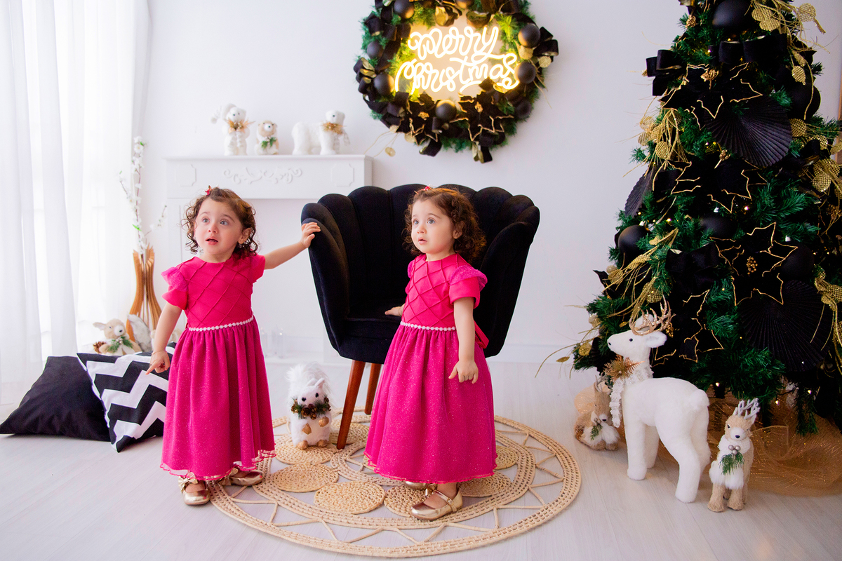 acompanhamento mensal de bebe caxias do sul figurino cenario tematico  personagem foto infantil serra gaucha fotografia familia mundo azul rosa ensaio fotografico crianca newborn baby menino menina smash the cake esmague o bolo banheira urso circo