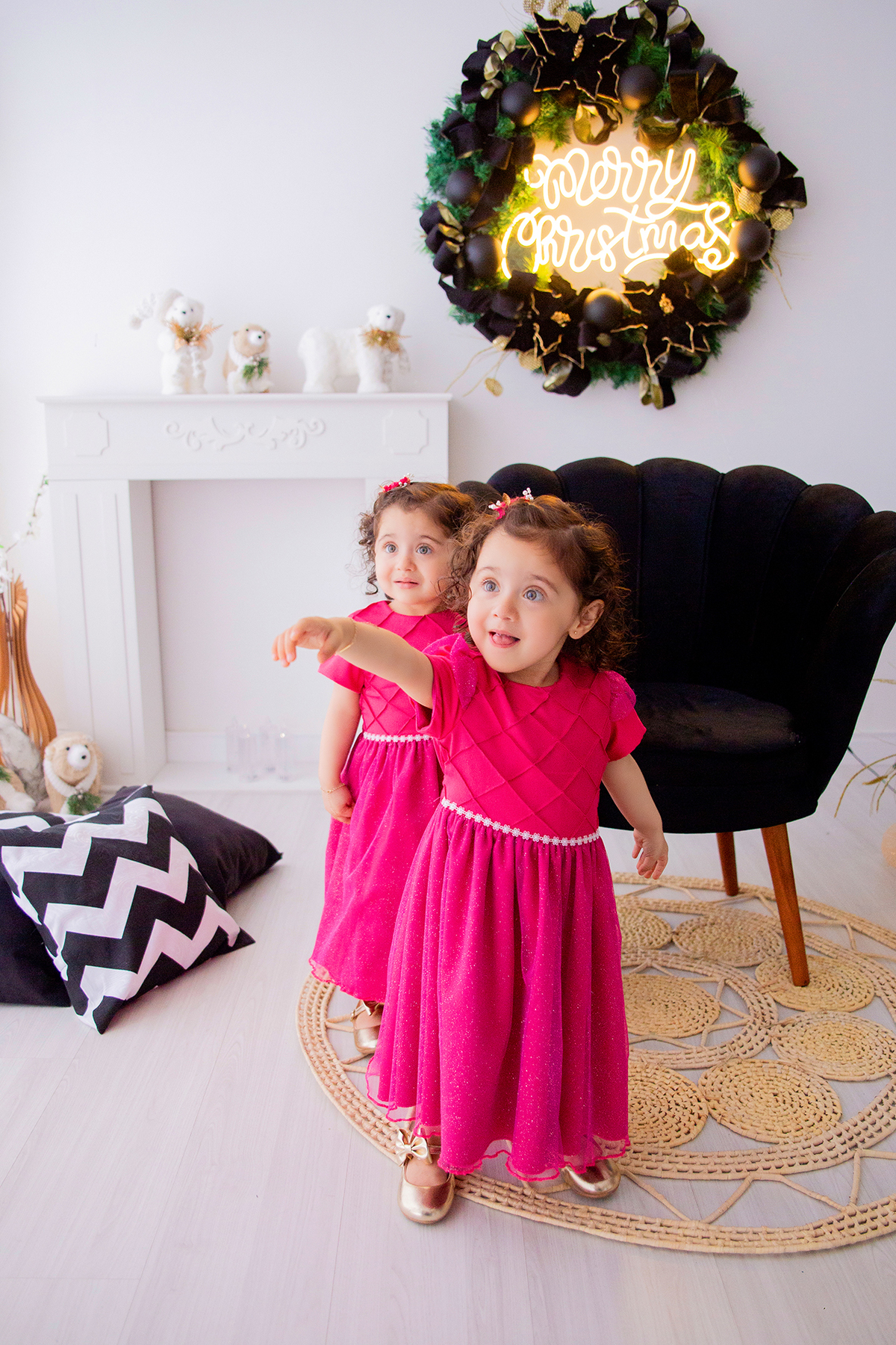 acompanhamento mensal de bebe caxias do sul figurino cenario tematico  personagem foto infantil serra gaucha fotografia familia mundo azul rosa ensaio fotografico crianca newborn baby menino menina smash the cake esmague o bolo banheira urso circo