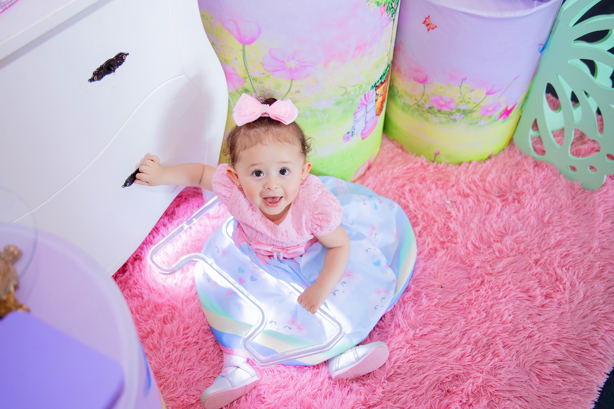 acompanhamento mensal de bebe caxias do sul figurino cenario tematico  personagem foto infantil serra gaucha fotografia familia mundo azul rosa ensaio fotografico crianca newborn baby menino menina smash the cake esmague o bolo banheira urso circo