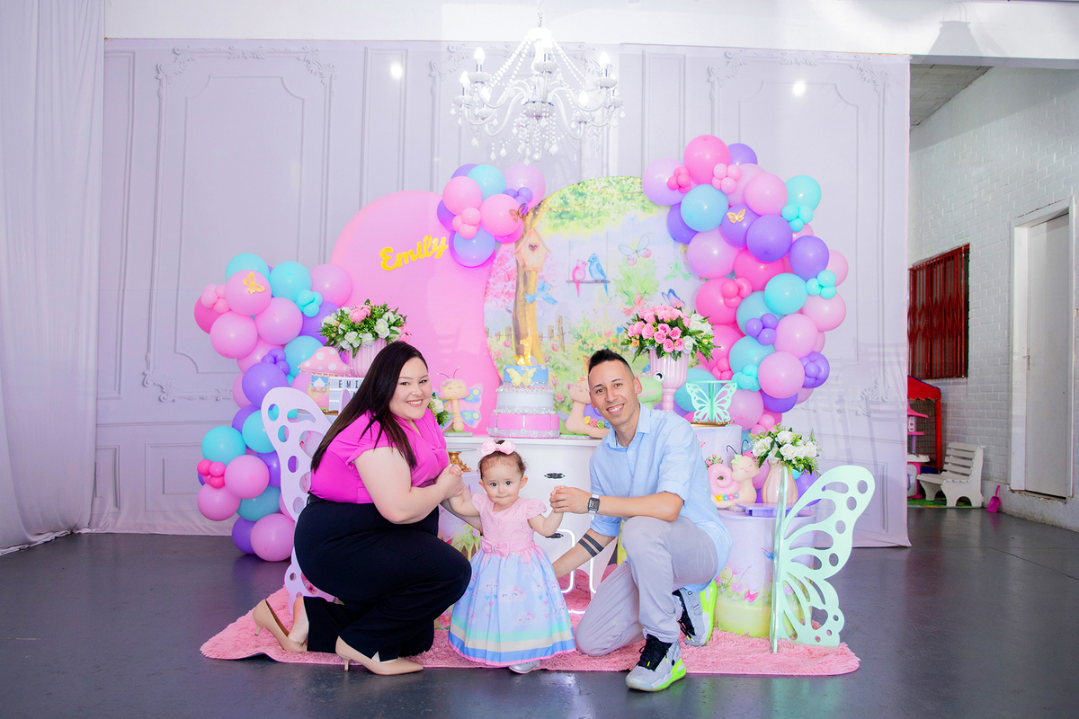 acompanhamento mensal de bebe caxias do sul figurino cenario tematico  personagem foto infantil serra gaucha fotografia familia mundo azul rosa ensaio fotografico crianca newborn baby menino menina smash the cake esmague o bolo banheira urso circo