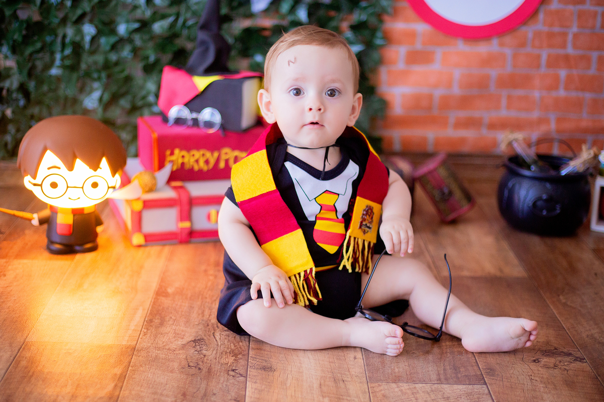 acompanhamento mensal de bebe caxias do sul figurino cenario tematico  personagem foto infantil serra gaucha fotografia familia mundo azul rosa ensaio fotografico crianca newborn baby menino menina smash the cake esmague o bolo banheira urso circo