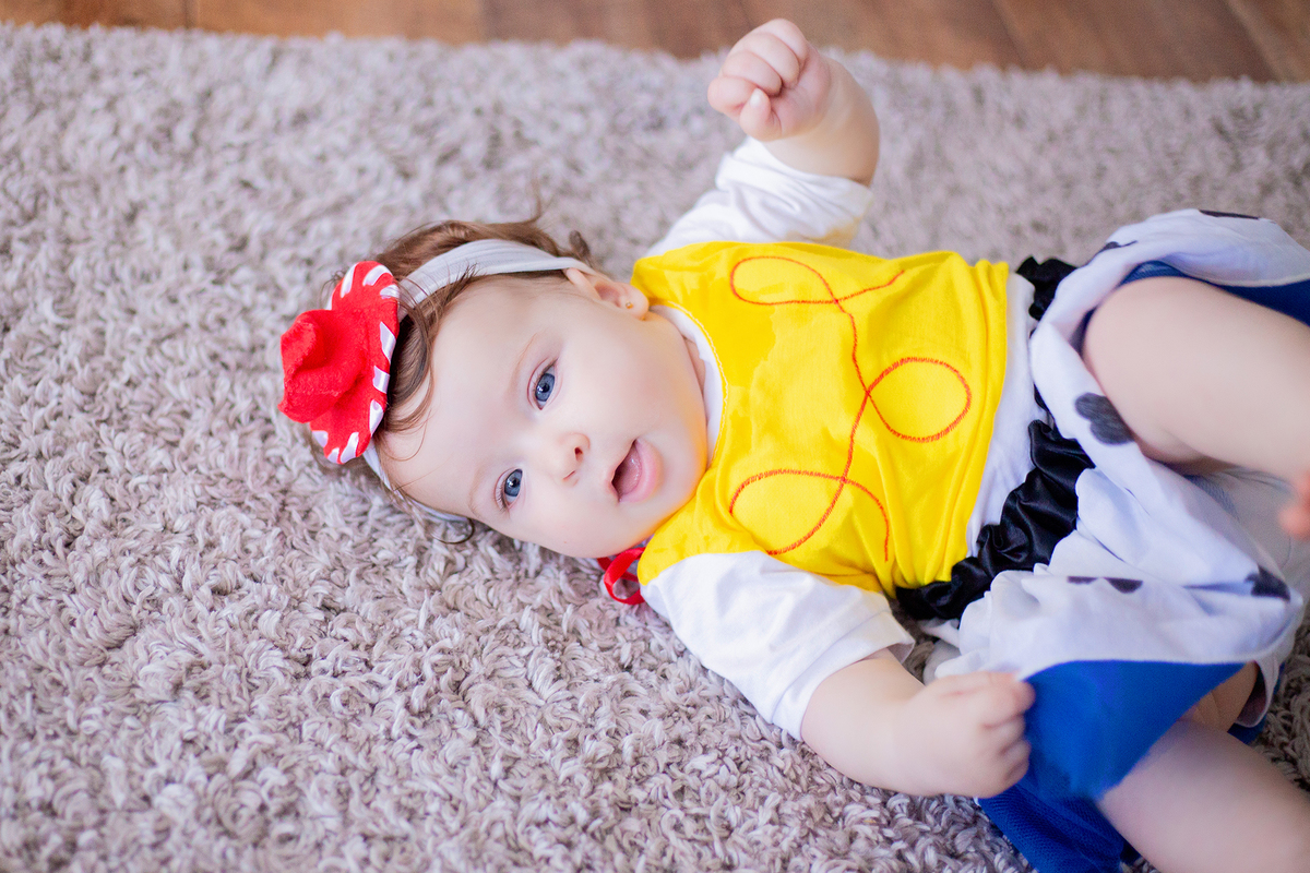 acompanhamento mensal de bebe caxias do sul figurino cenario tematico  personagem foto infantil serra gaucha fotografia familia mundo azul rosa ensaio fotografico crianca newborn baby menino menina smash the cake esmague o bolo banheira urso circo