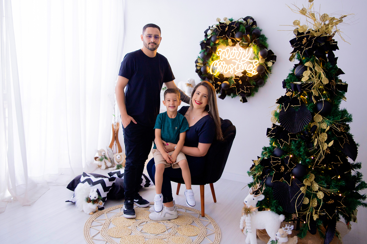 acompanhamento mensal de bebe caxias do sul figurino cenario tematico  personagem foto infantil serra gaucha fotografia familia mundo azul rosa ensaio fotografico crianca newborn baby menino menina smash the cake esmague o bolo banheira urso circo