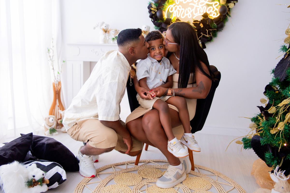 acompanhamento mensal de bebe caxias do sul figurino cenario tematico  personagem foto infantil serra gaucha fotografia familia mundo azul rosa ensaio fotografico crianca newborn baby menino menina smash the cake esmague o bolo banheira urso circo