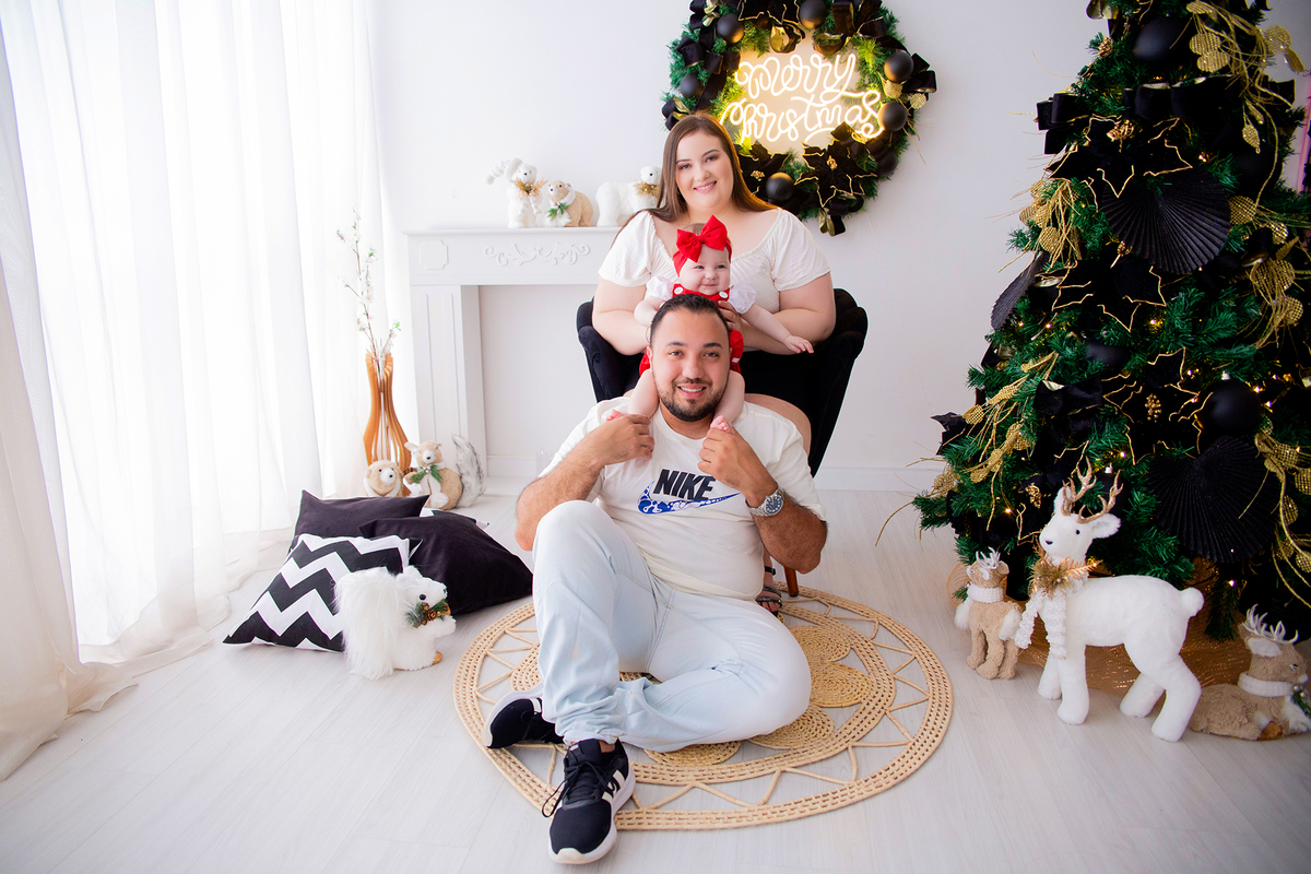 acompanhamento mensal de bebe caxias do sul figurino cenario tematico  personagem foto infantil serra gaucha fotografia familia mundo azul rosa ensaio fotografico crianca newborn baby menino menina smash the cake esmague o bolo banheira urso circo