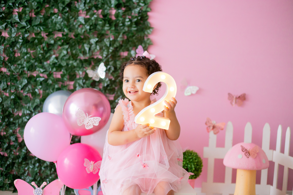 acompanhamento mensal de bebe caxias do sul figurino cenario tematico  personagem foto infantil serra gaucha fotografia familia mundo azul rosa ensaio fotografico crianca newborn baby menino menina smash the cake esmague o bolo banheira urso circo