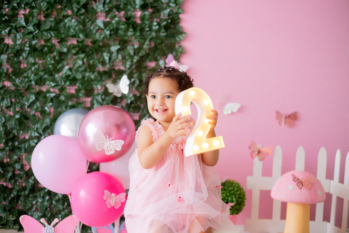 acompanhamento mensal de bebe caxias do sul figurino cenario tematico  personagem foto infantil serra gaucha fotografia familia mundo azul rosa ensaio fotografico crianca newborn baby menino menina smash the cake esmague o bolo banheira urso circo