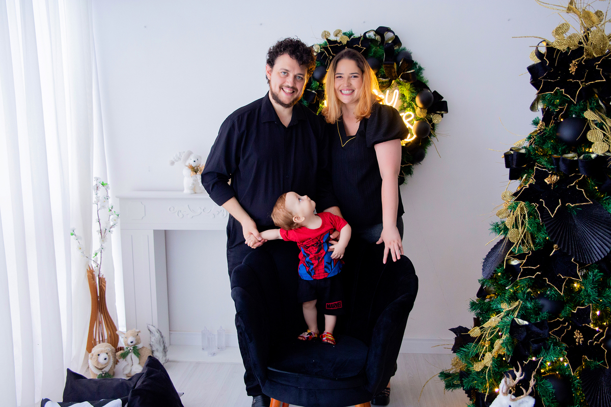 acompanhamento mensal de bebe caxias do sul figurino cenario tematico  personagem foto infantil serra gaucha fotografia familia mundo azul rosa ensaio fotografico crianca newborn baby menino menina smash the cake esmague o bolo banheira urso circo