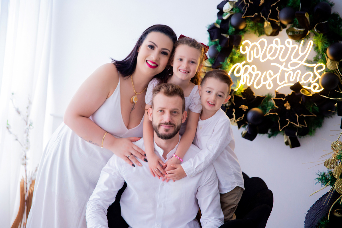 acompanhamento mensal de bebe caxias do sul figurino cenario tematico  personagem foto infantil serra gaucha fotografia familia mundo azul rosa ensaio fotografico crianca newborn baby menino menina smash the cake esmague o bolo banheira urso circo