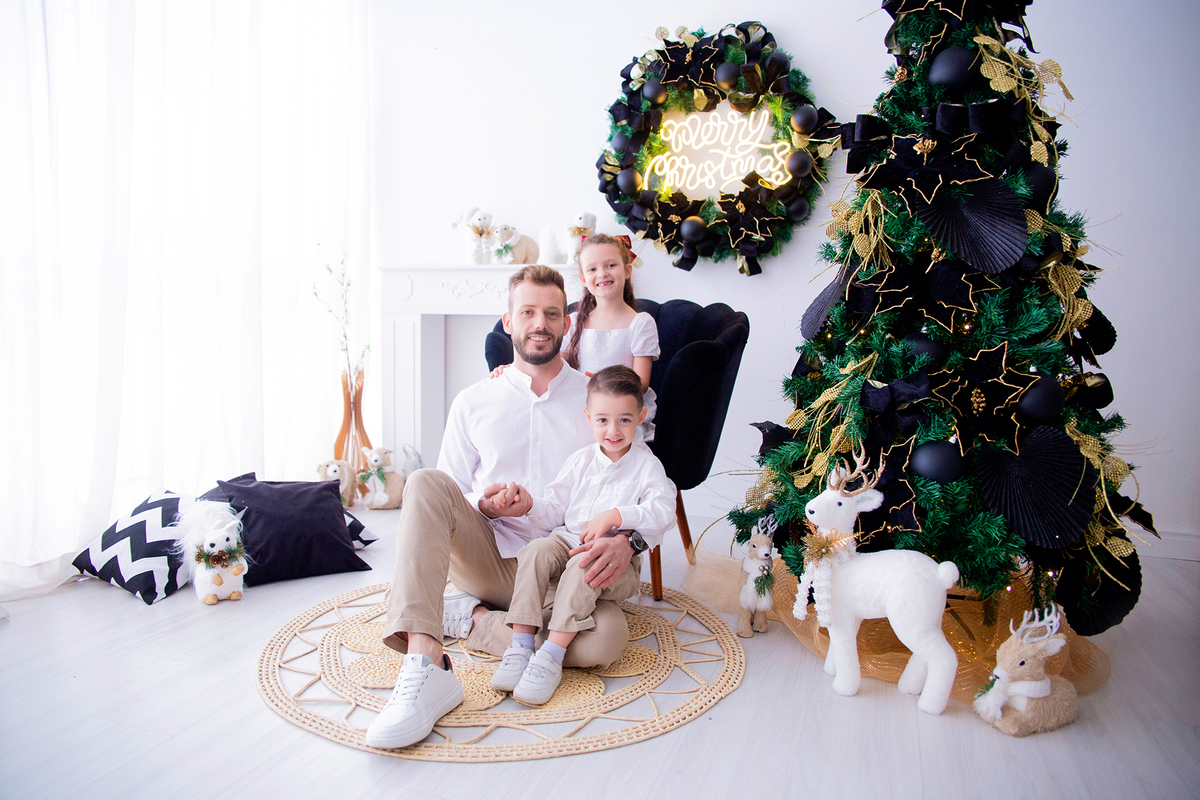 acompanhamento mensal de bebe caxias do sul figurino cenario tematico  personagem foto infantil serra gaucha fotografia familia mundo azul rosa ensaio fotografico crianca newborn baby menino menina smash the cake esmague o bolo banheira urso circo