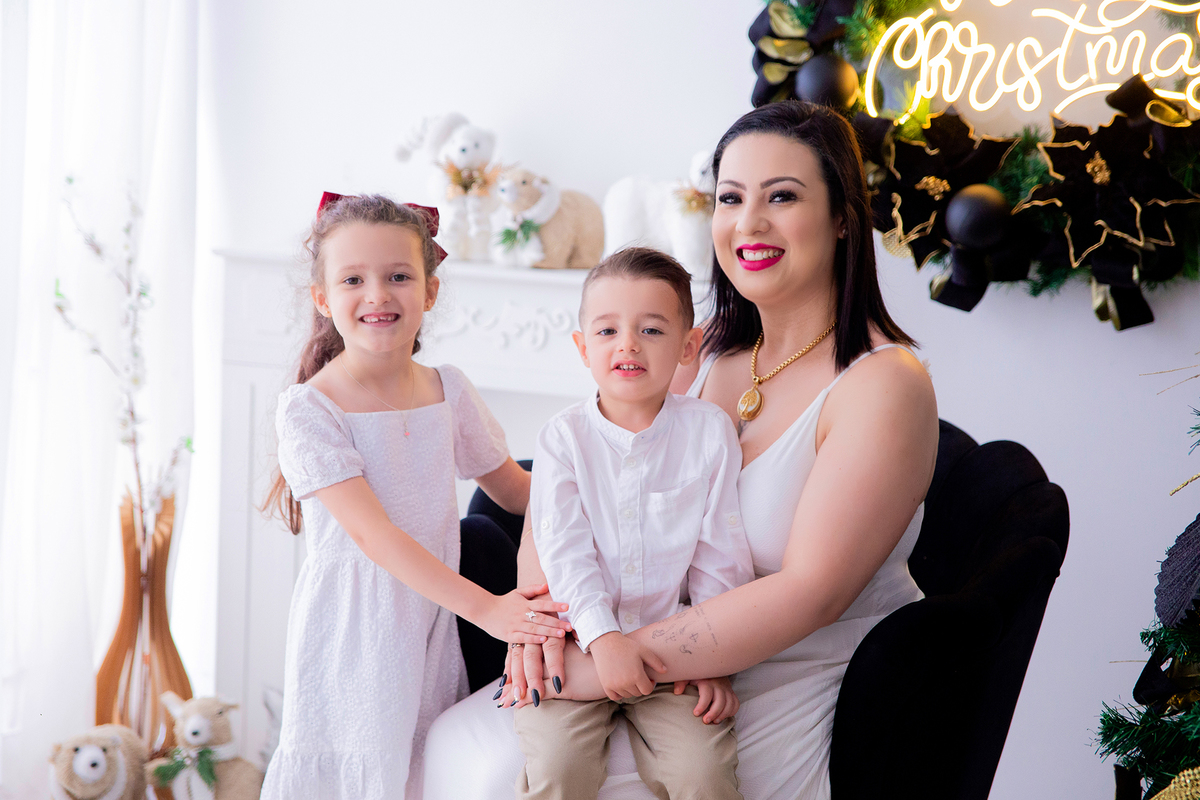 acompanhamento mensal de bebe caxias do sul figurino cenario tematico  personagem foto infantil serra gaucha fotografia familia mundo azul rosa ensaio fotografico crianca newborn baby menino menina smash the cake esmague o bolo banheira urso circo