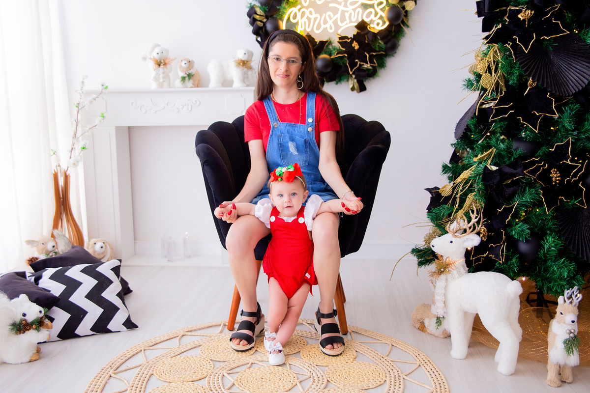 acompanhamento mensal de bebe caxias do sul figurino cenario tematico  personagem foto infantil serra gaucha fotografia familia mundo azul rosa ensaio fotografico crianca newborn baby menino menina smash the cake esmague o bolo banheira urso circo