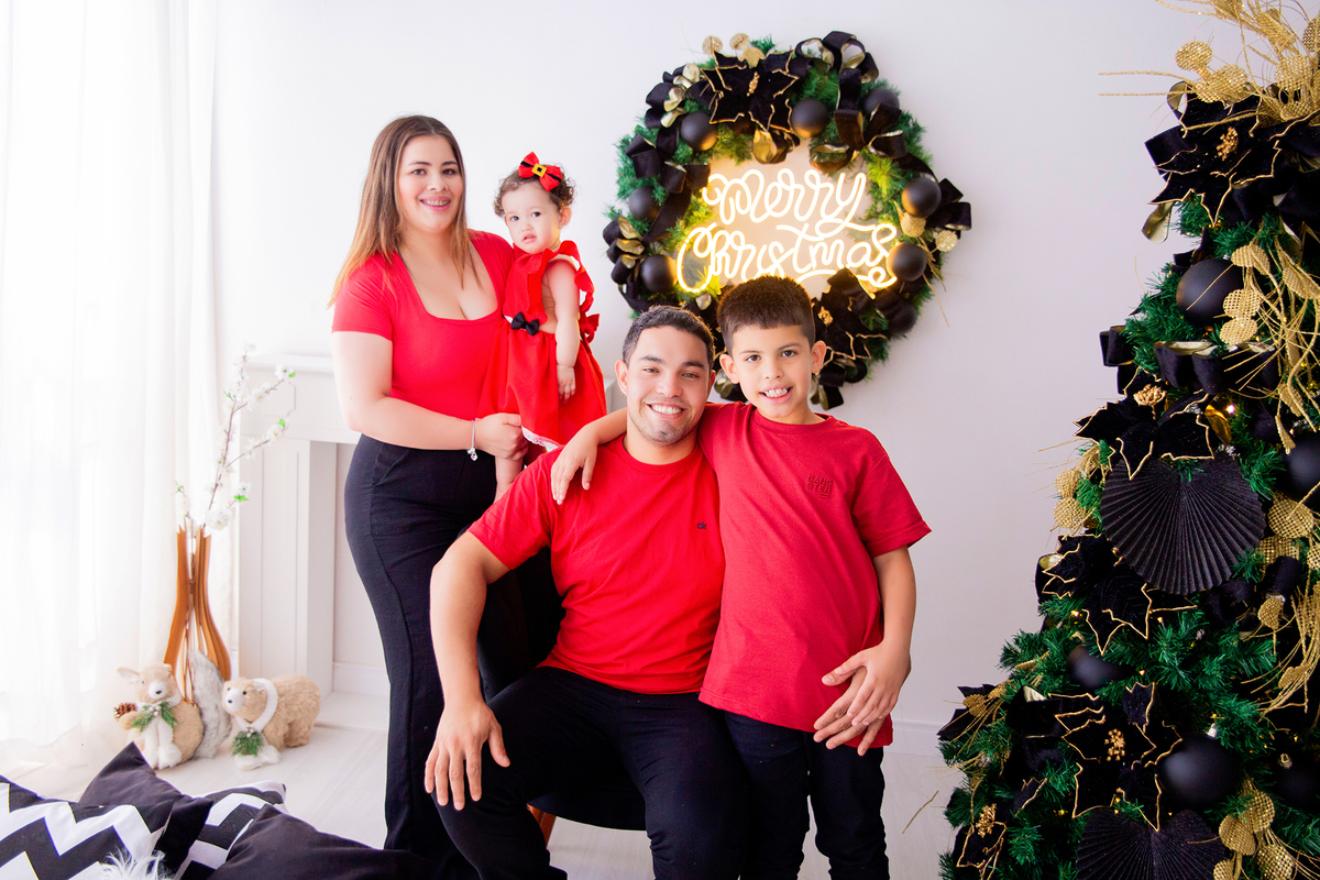 acompanhamento mensal de bebe caxias do sul figurino cenario tematico  personagem foto infantil serra gaucha fotografia familia mundo azul rosa ensaio fotografico crianca newborn baby menino menina smash the cake esmague o bolo banheira urso circo