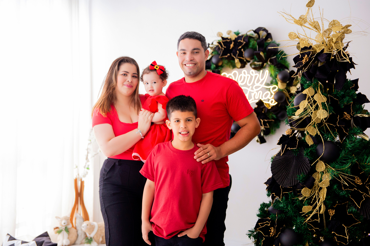 acompanhamento mensal de bebe caxias do sul figurino cenario tematico  personagem foto infantil serra gaucha fotografia familia mundo azul rosa ensaio fotografico crianca newborn baby menino menina smash the cake esmague o bolo banheira urso circo