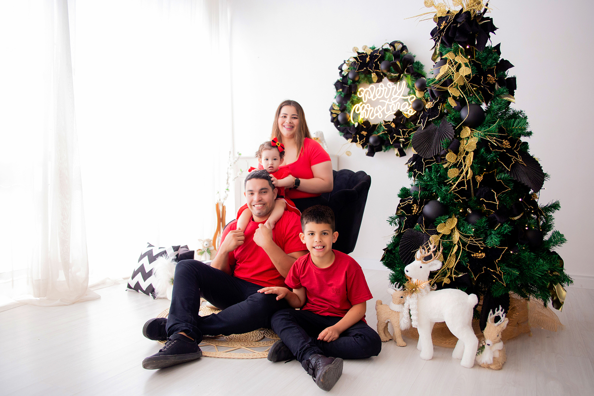 acompanhamento mensal de bebe caxias do sul figurino cenario tematico  personagem foto infantil serra gaucha fotografia familia mundo azul rosa ensaio fotografico crianca newborn baby menino menina smash the cake esmague o bolo banheira urso circo