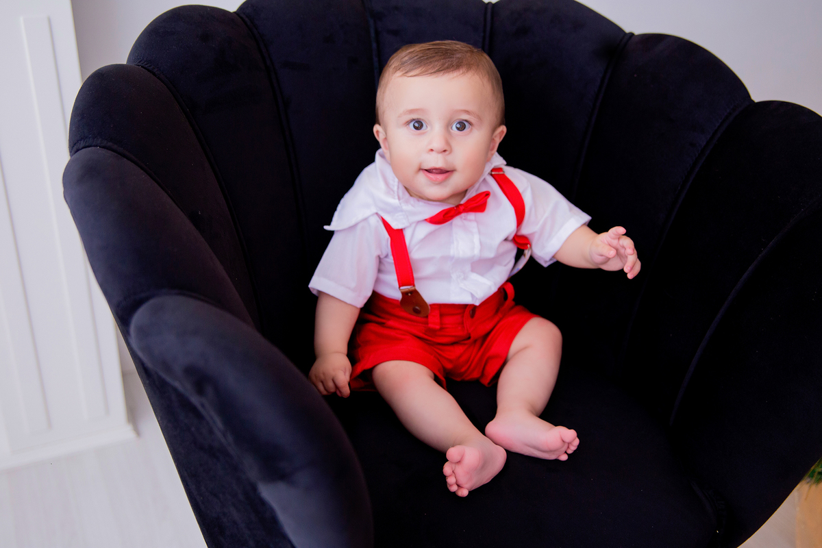acompanhamento mensal de bebe caxias do sul figurino cenario tematico  personagem foto infantil serra gaucha fotografia familia mundo azul rosa ensaio fotografico crianca newborn baby menino menina smash the cake esmague o bolo banheira urso circo
