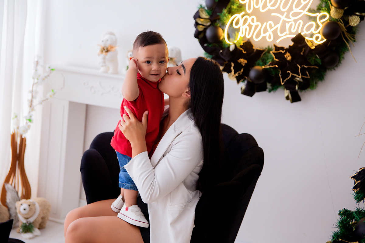 acompanhamento mensal de bebe caxias do sul figurino cenario tematico  personagem foto infantil serra gaucha fotografia familia mundo azul rosa ensaio fotografico crianca newborn baby menino menina smash the cake esmague o bolo banheira urso circo