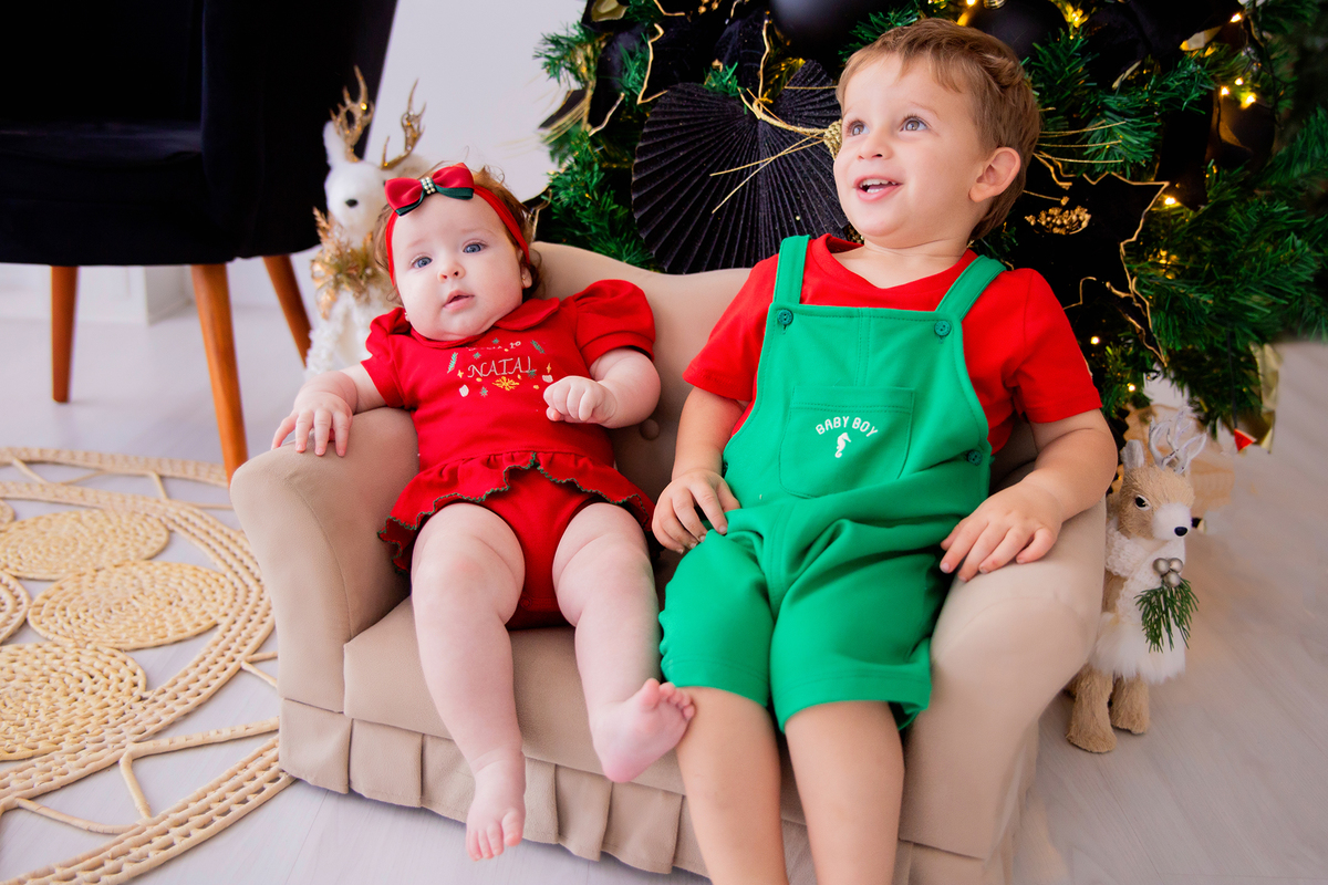 acompanhamento mensal de bebe caxias do sul figurino cenario tematico  personagem foto infantil serra gaucha fotografia familia mundo azul rosa ensaio fotografico crianca newborn baby menino menina smash the cake esmague o bolo banheira urso circo