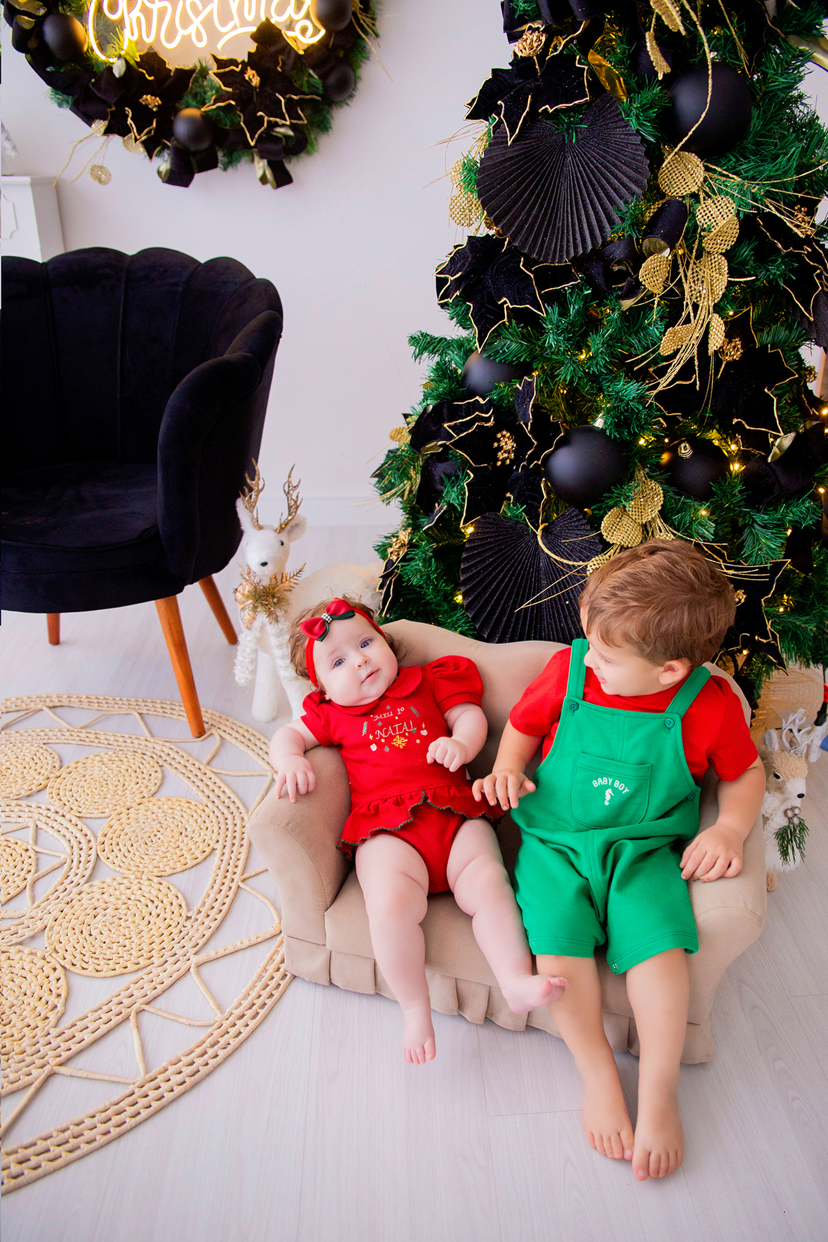 acompanhamento mensal de bebe caxias do sul figurino cenario tematico  personagem foto infantil serra gaucha fotografia familia mundo azul rosa ensaio fotografico crianca newborn baby menino menina smash the cake esmague o bolo banheira urso circo