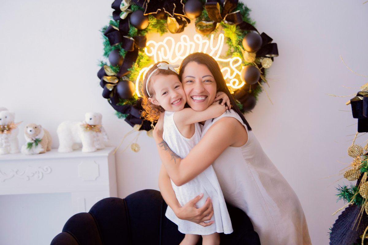 acompanhamento mensal de bebe caxias do sul figurino cenario tematico  personagem foto infantil serra gaucha fotografia familia mundo azul rosa ensaio fotografico crianca newborn baby menino menina smash the cake esmague o bolo banheira urso circo